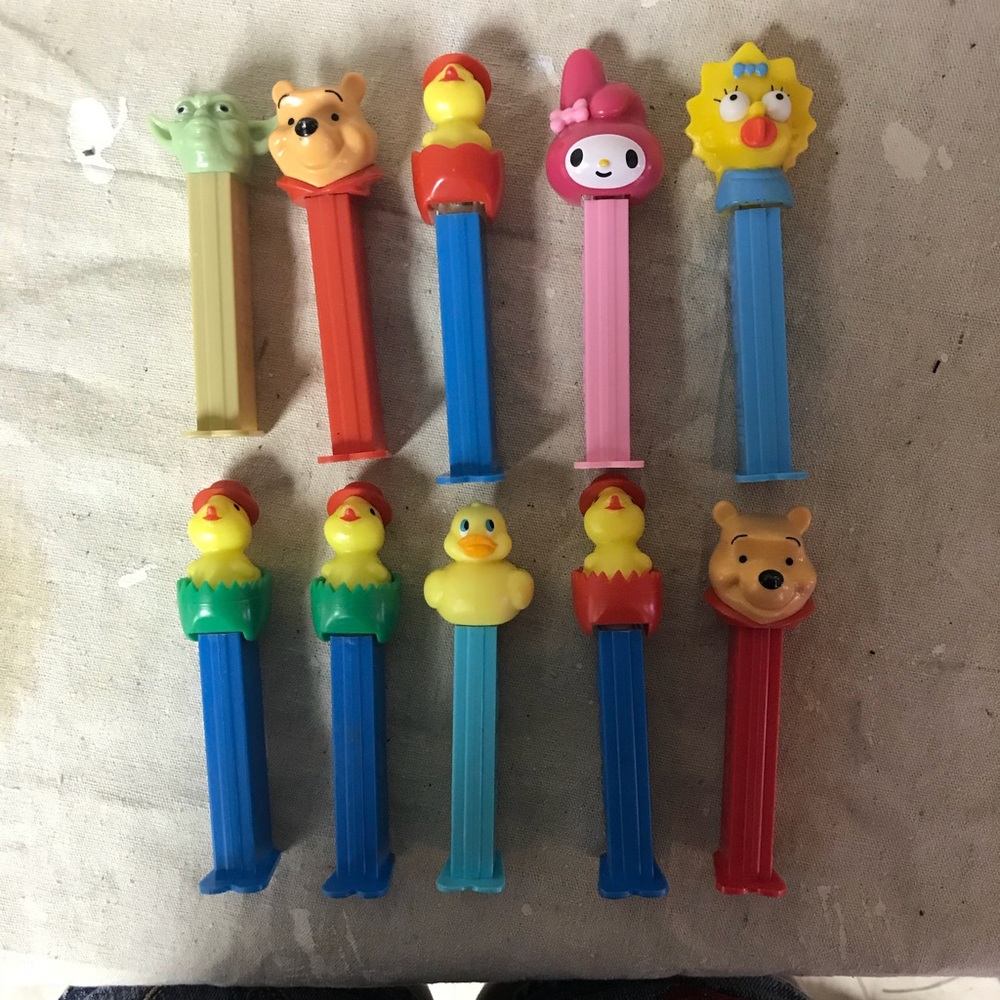 PEZ dispenser collectibles (10pcs)
